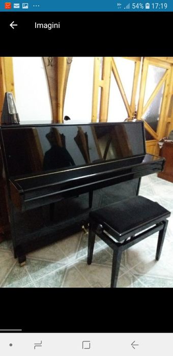 Pianina clasica impecabila!