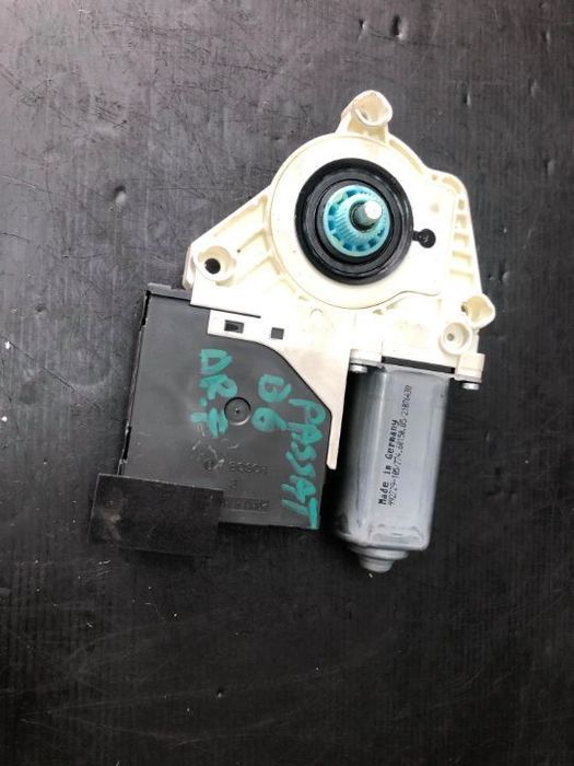 motoras macara usa dreapta fata vw passat b6
