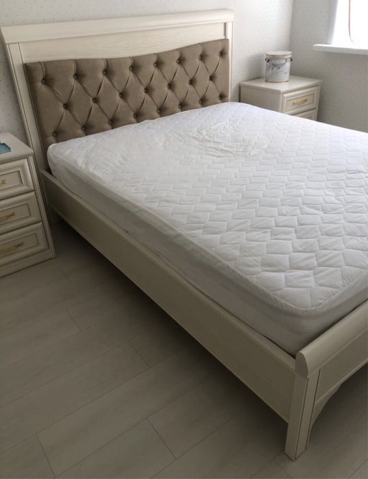 Спальный деревянный гарнитур ПОЛНОСТЬЮ+матрац