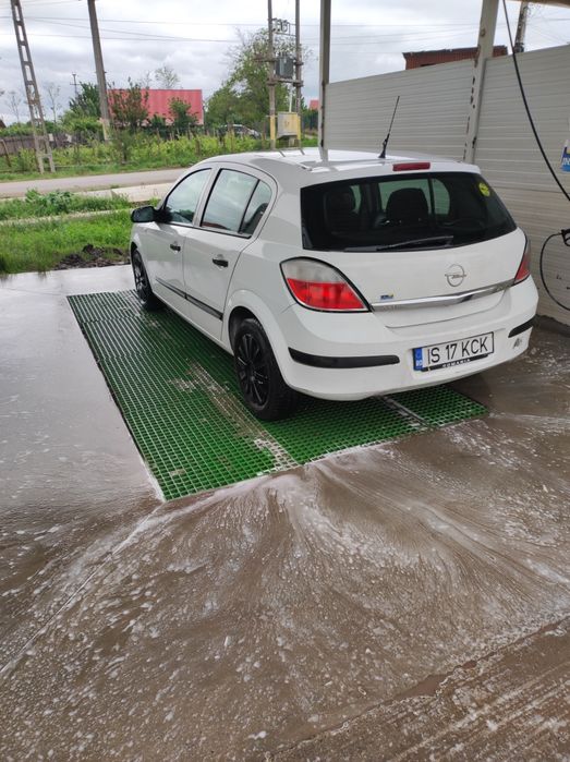 Opel Astra H 2005
