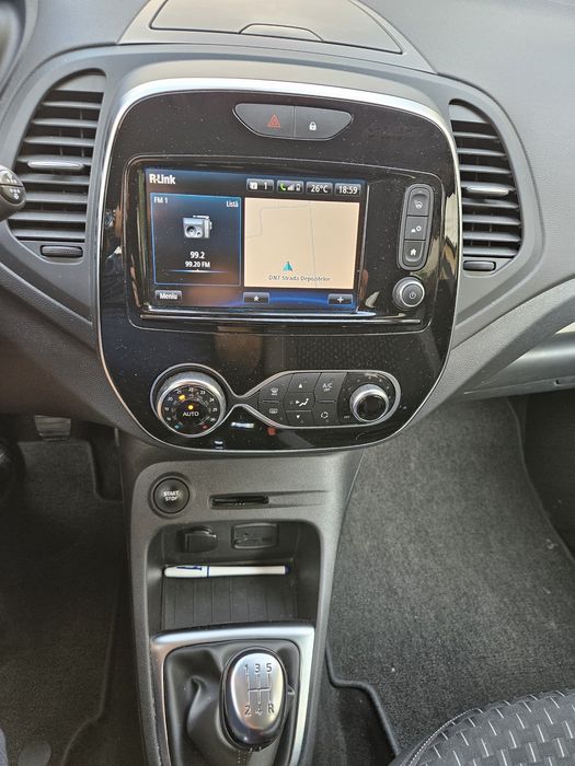 RENAULT Captur 2018 — imagine 4
