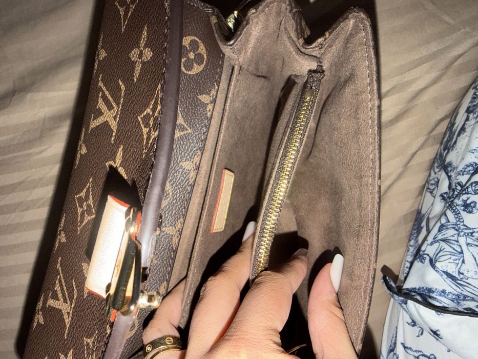 Geanta  Louis Vuitton