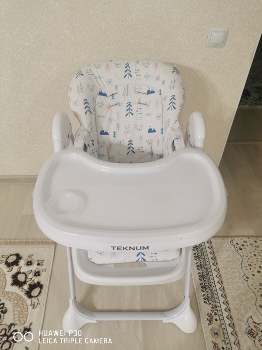 Продам детский стол