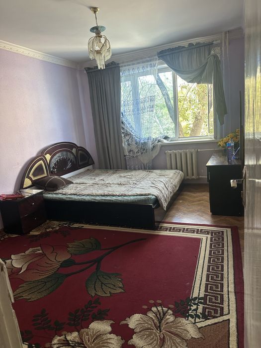 Maftuna barni orqasida joylashgan 2 etajda 2 xonali kvartira sotiladi