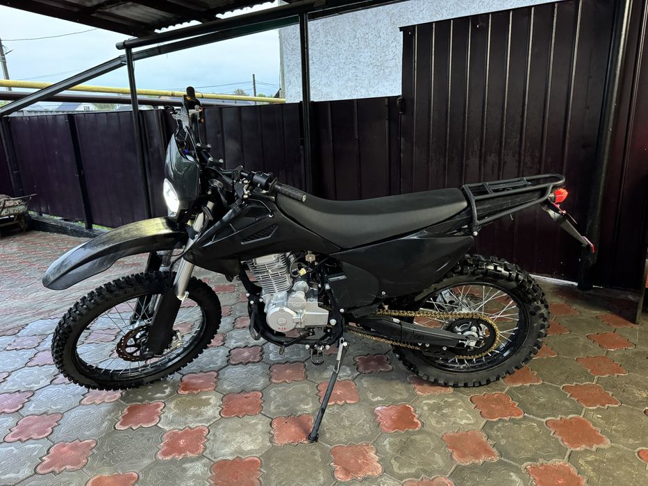 Продам эндуро 250 куб Kik G7