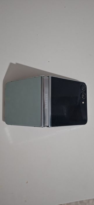 Samsung z flip 5 , 512gb