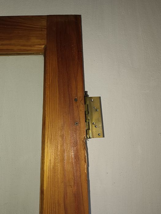 Дверь дерево 2 метра * 60 см