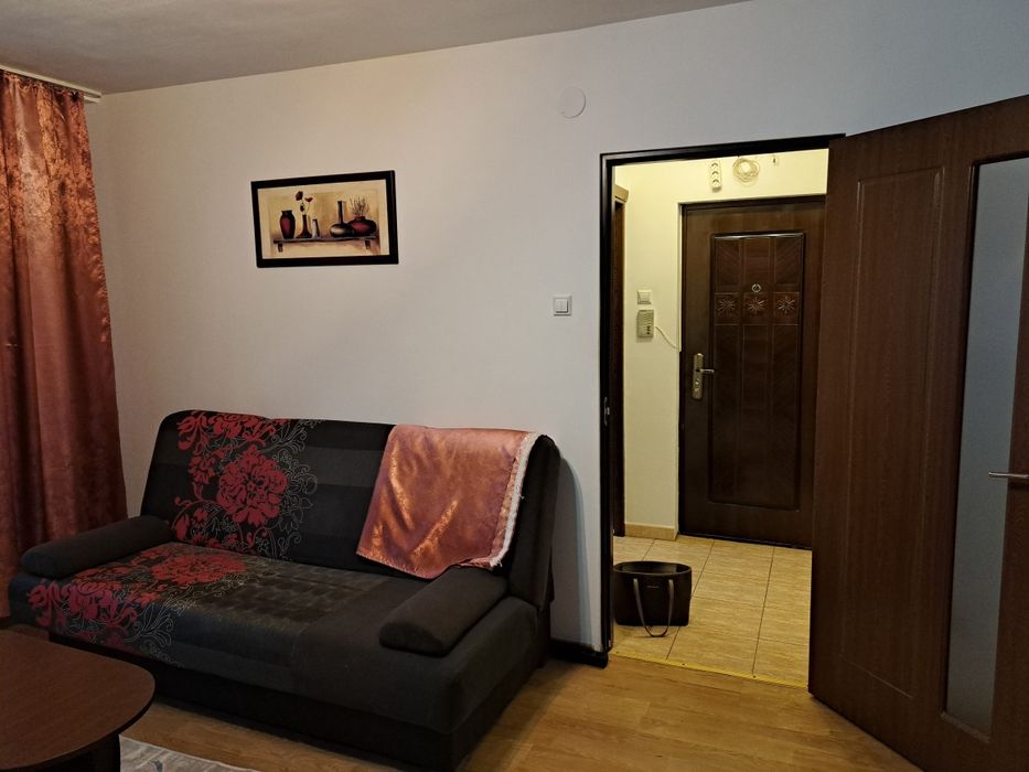 De inchiriat 2 camere Bulevardul Revolutiei