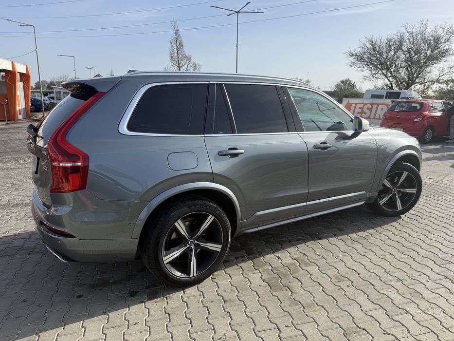 Volvo XC90 R-Design D5 / AWD / proprietar