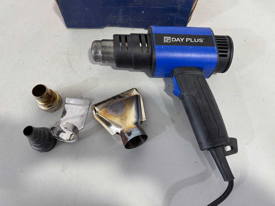 Пистолет за топъл въздух - Dey plus 2000 W