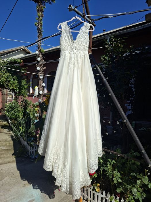Rochie de mireasa SH urgent