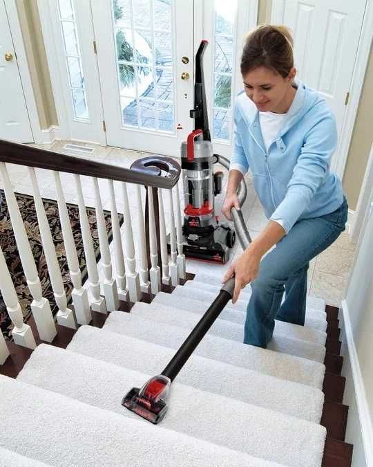 Пылесос Bissell 2110E, сухая уборка, год гарантии, доставка бесплатно.