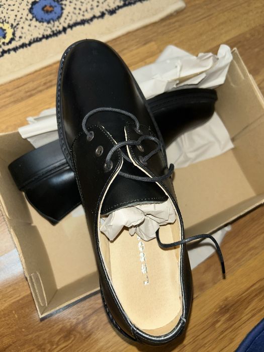 Pantofi piele marimea 42 NOI in cutie