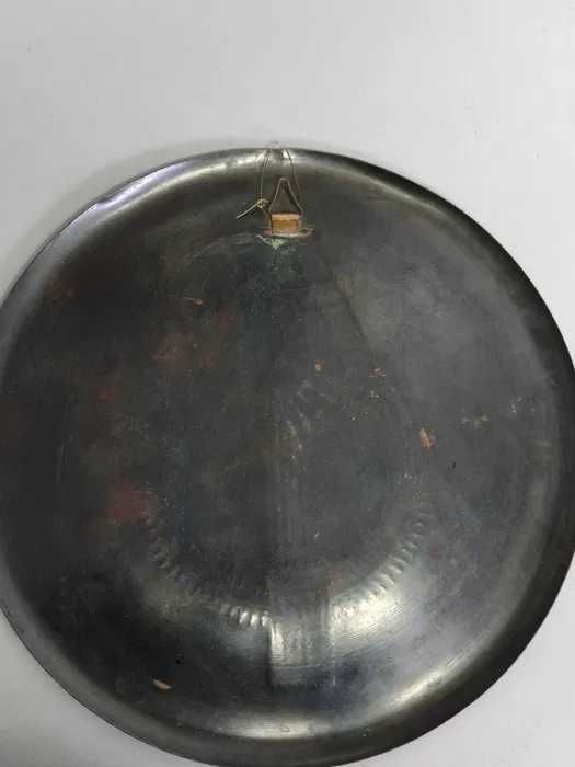 Placă de artă din cupru pictata cu argint / Vas de perete Nefertiti