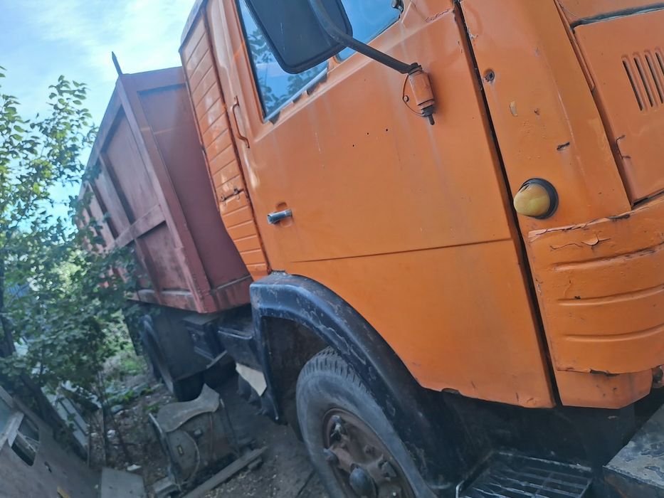 Продаю Камаз 53212