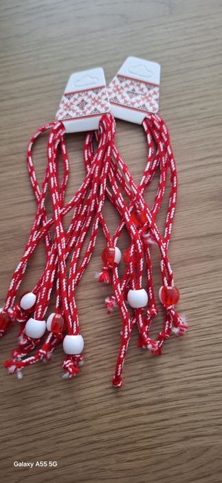 Мартеници по 5 и 10 броя