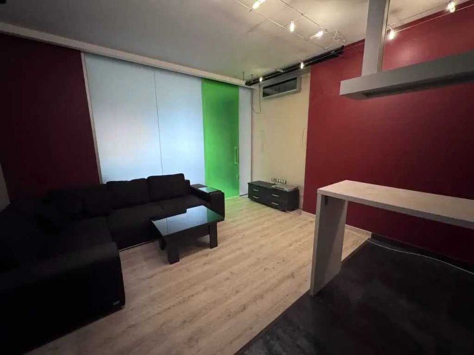 Дава се под наем Двустаен апартамент в София, Зона Б-18 - 65 кв.м за 459 € - Снимка #1