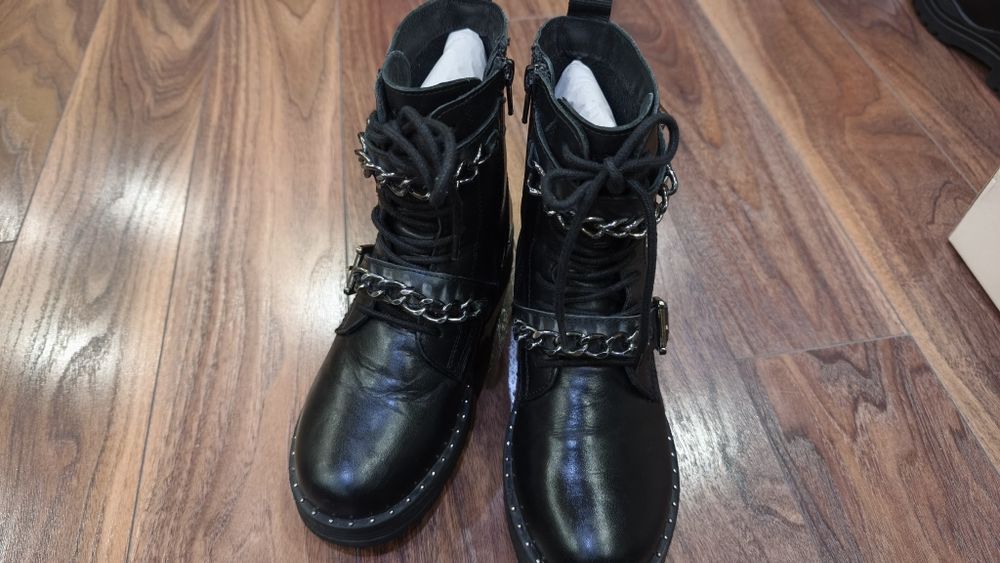 Детски кожени кубинки