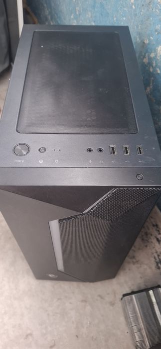 Корпус MSI MAG VAMPIRIC 100R, Black