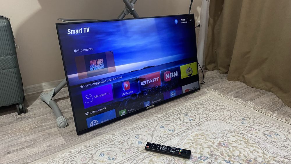 Телевизор AVA Smart Android