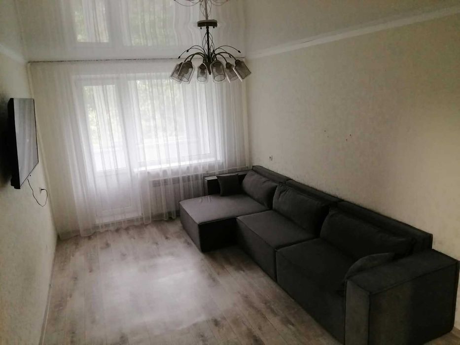 Продам 1 комн квартиру 19 мкр