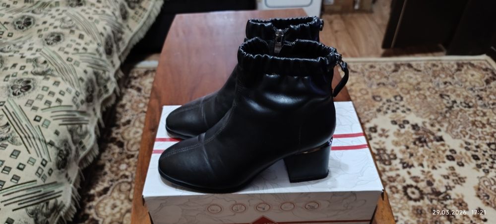 Распродажа Продается Женская обувь