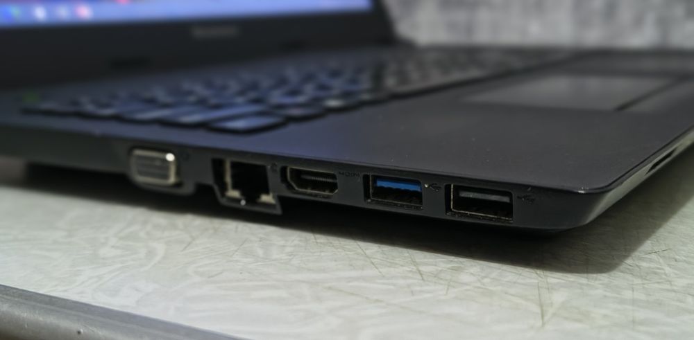 Продам ноутбук Lenovo