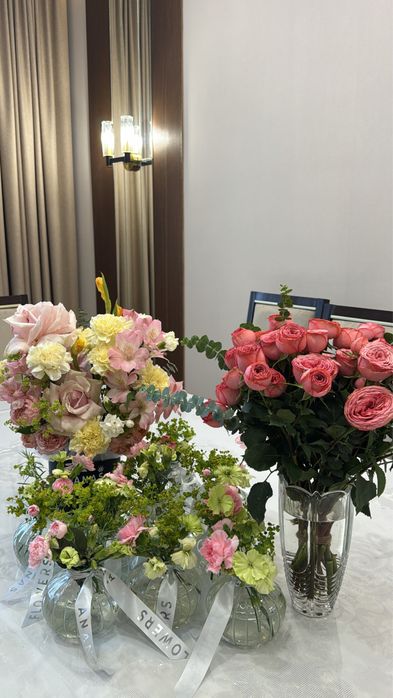 Букет роз и композиция