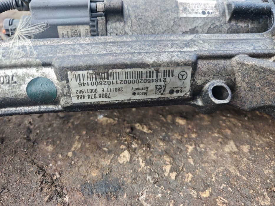 Рейка за части десен волан Mercedes W218 CLS кормилна рейка