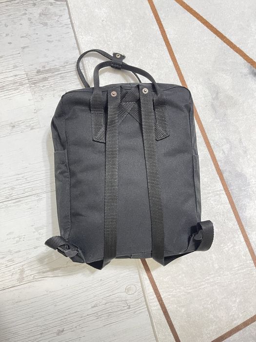 Дамски чанти и раници