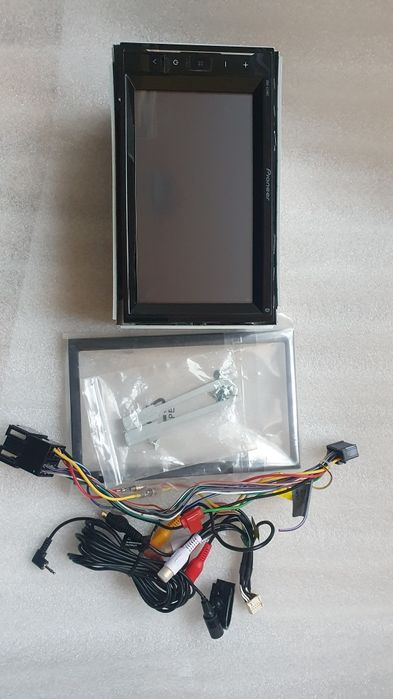 Мултимедия  Pioneer DMH-A240BT