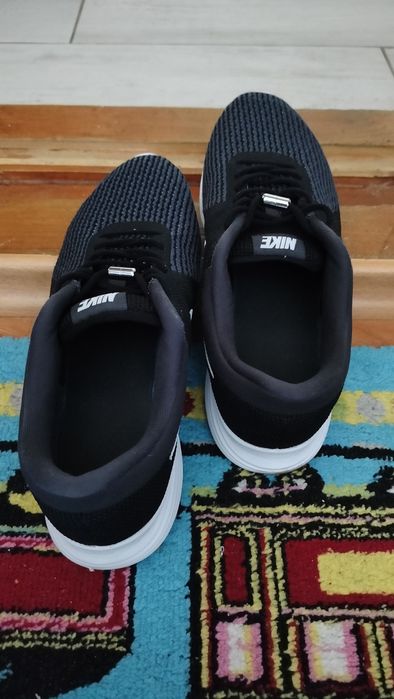 Nike Evolution 4
