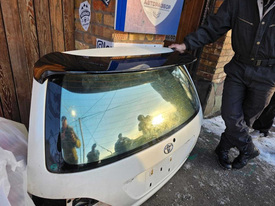 Спойлер Lexus  RX300