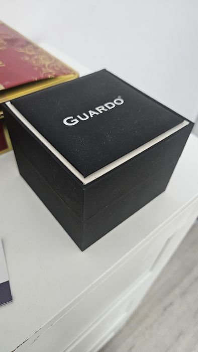 Наручные часы Guardo
