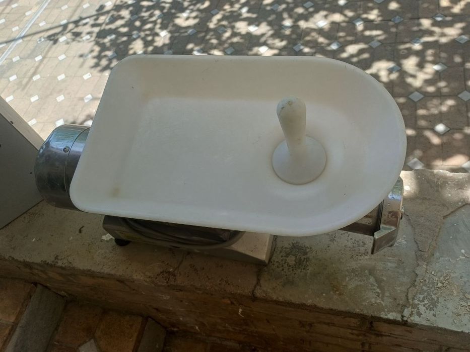 Мясорубка goʻsht oʻtkazgich