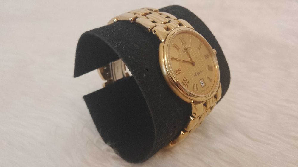 Часовник Tissot Marquise