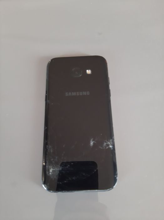 Продам самсунг А5