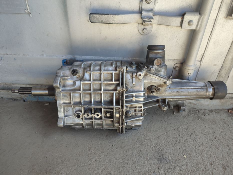 Продам коробку на газель