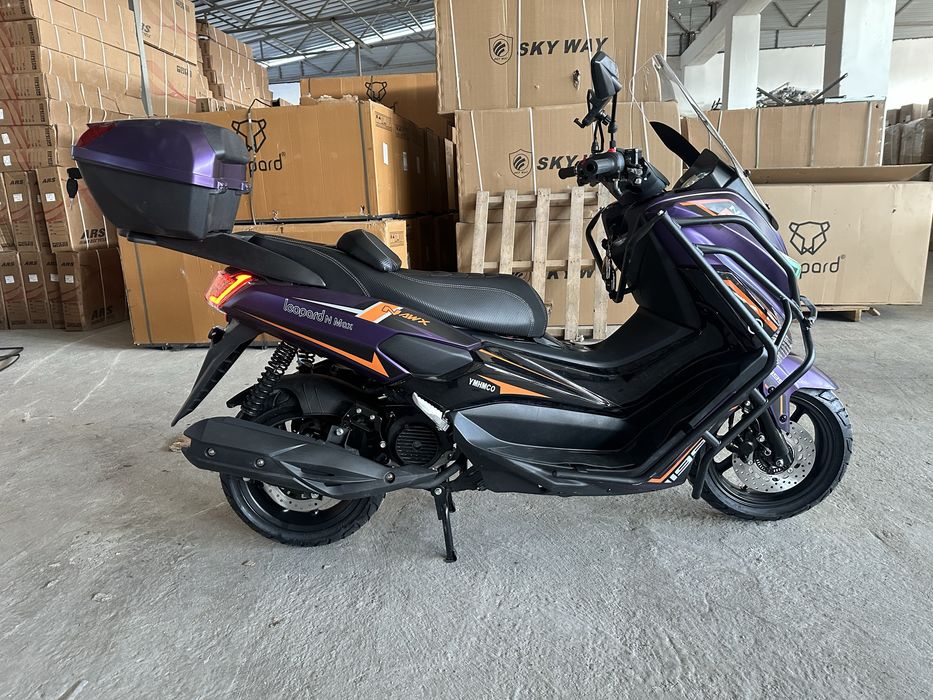 TEZZA N-MAX EFI 150 куб.— бензиновый скутер