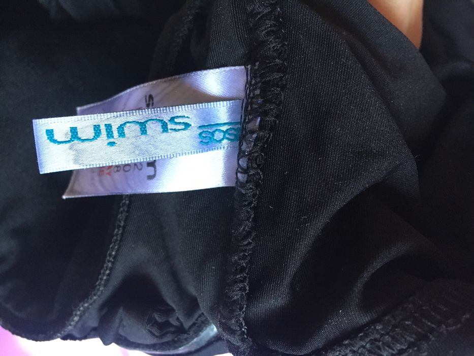 Продаётся купальник фирменный 42-44 Asos swim