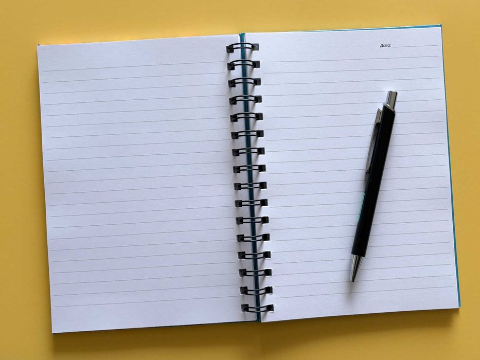 Тефтери ръчна изработка, 8-ми март