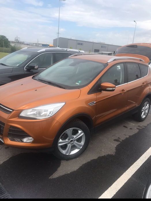 Ford KUGA 2016 година