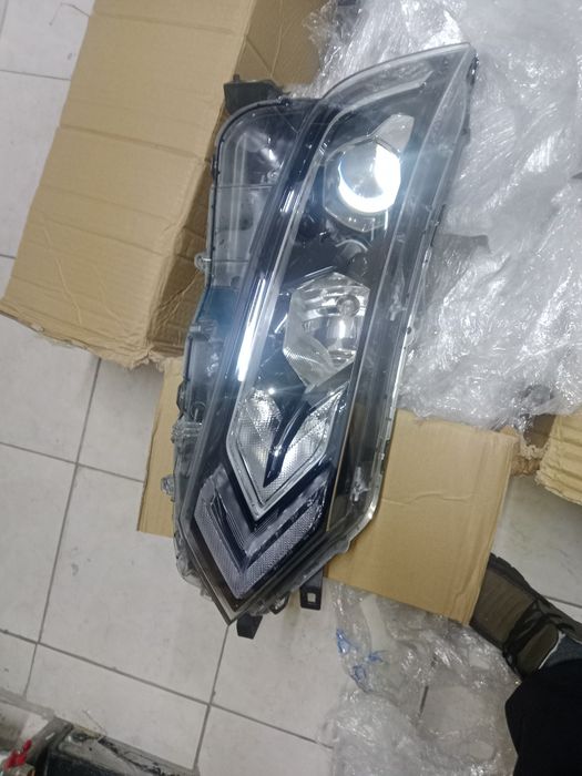 Фара Ниссан Кашкай