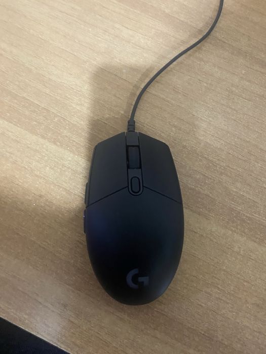 Мышь Logitech G102 Lightsync черный