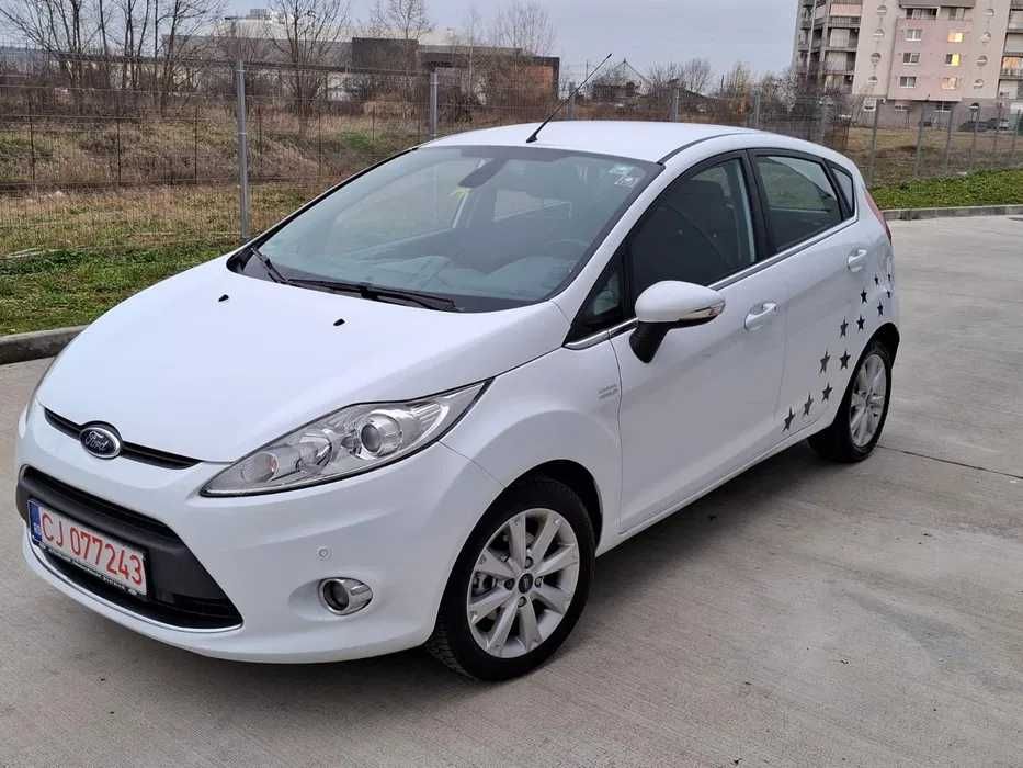 Vand Ford Fiesta Titanium 2011