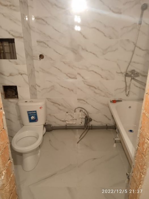 Укладка кафеля, кафельщик.