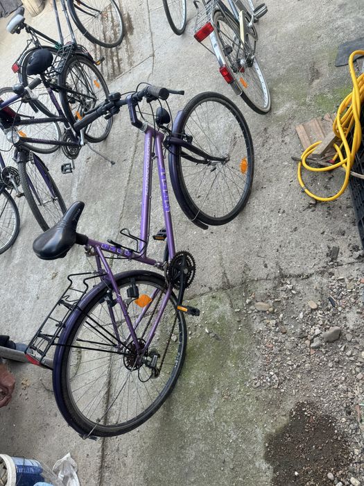 Bicicletă de vinzare 200 lei