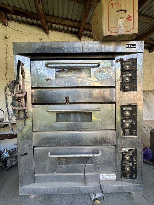 печка , 3 полки отдам за 300 тысяч тенге.