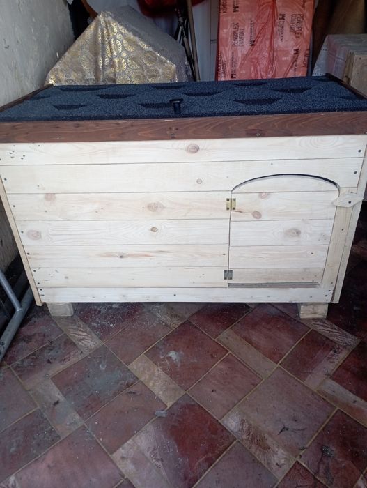 Будка для собаки утеплённая