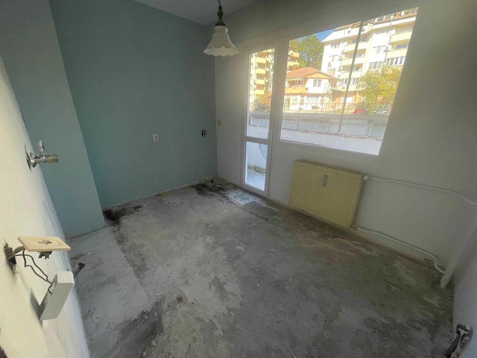 Продава се Тристаен апартамент в Габрово, Трендафил 2 - 78 кв.м за 577 €/кв.м - Снимка #3